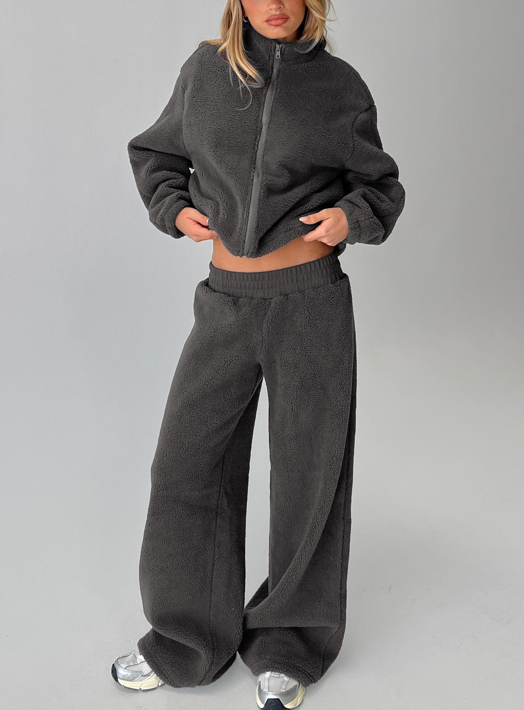 Siberia Fleece Track Pant Charcoal