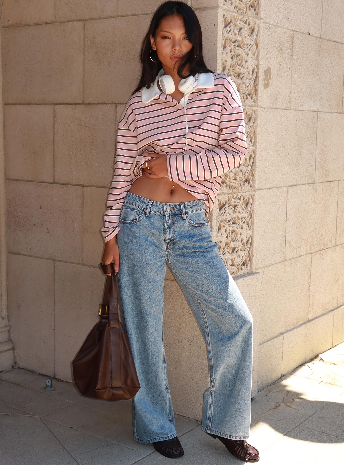 Shima Low Rise Straight Leg Jeans Light Wash