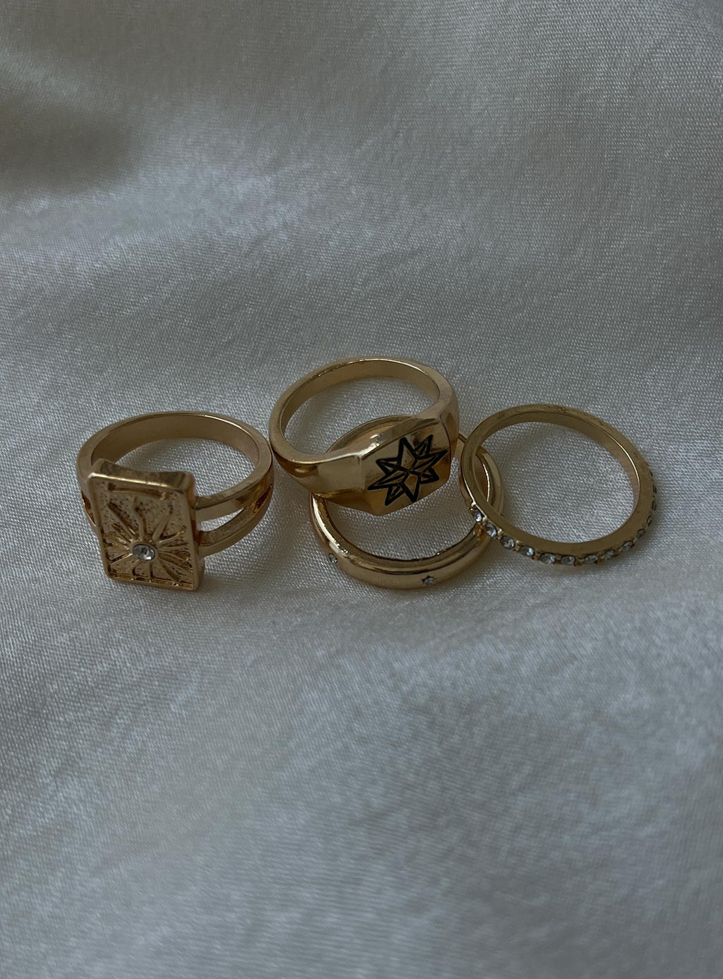 Silent Nights Ring Pack Gold