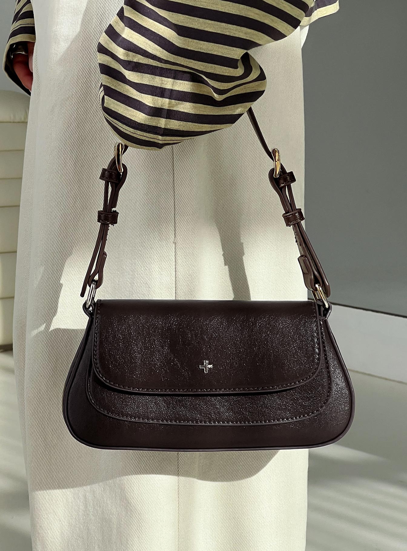 Nikki Shoulder Bag Chocolate