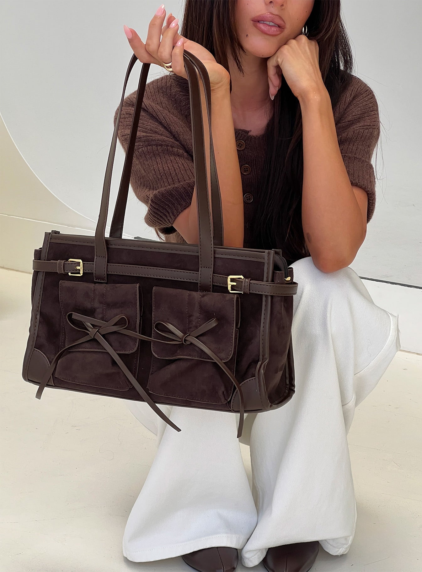 Beaming Bow Detail Shoulder Bag Brown