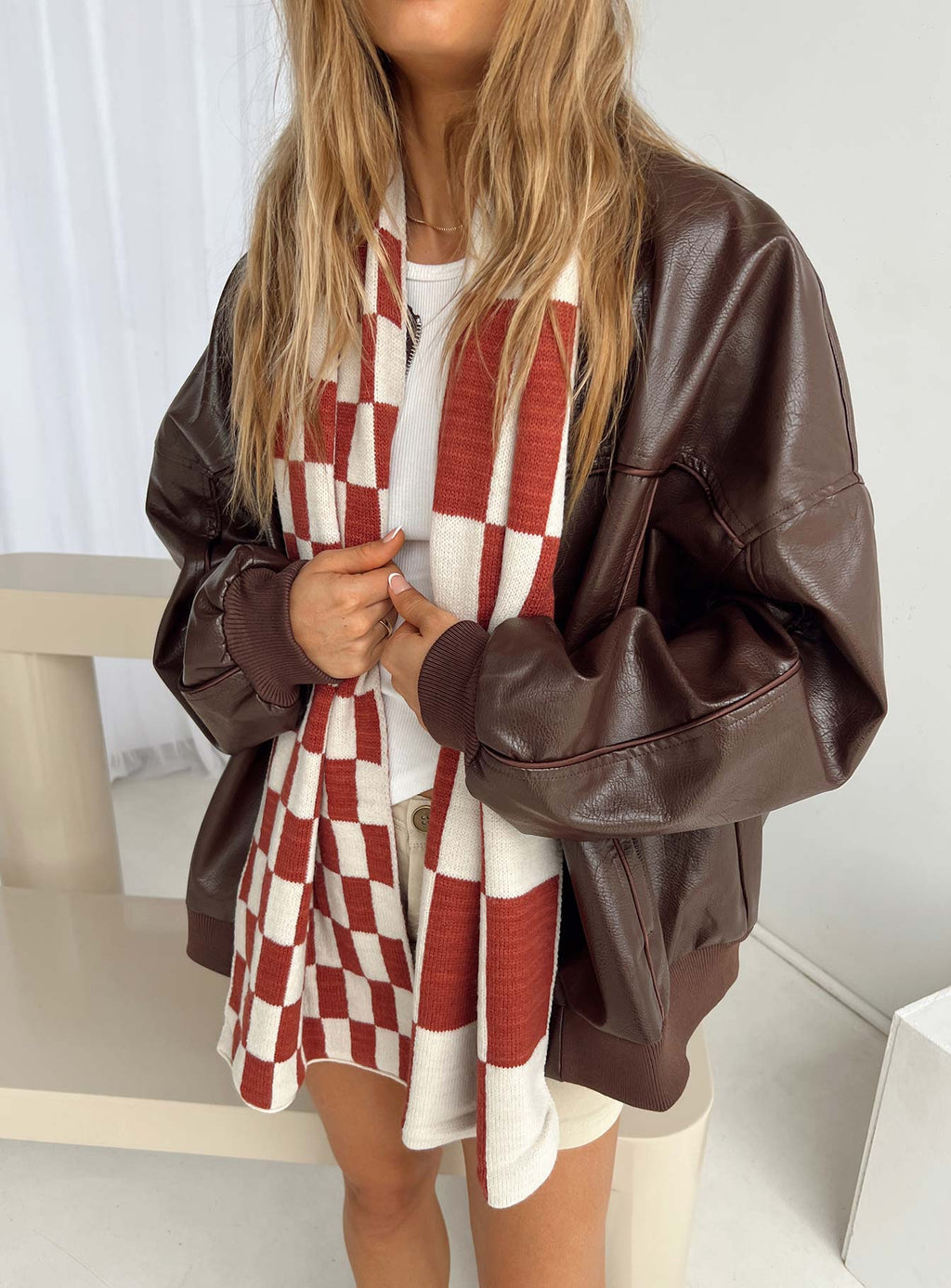 Sage Check Scarf Red / White