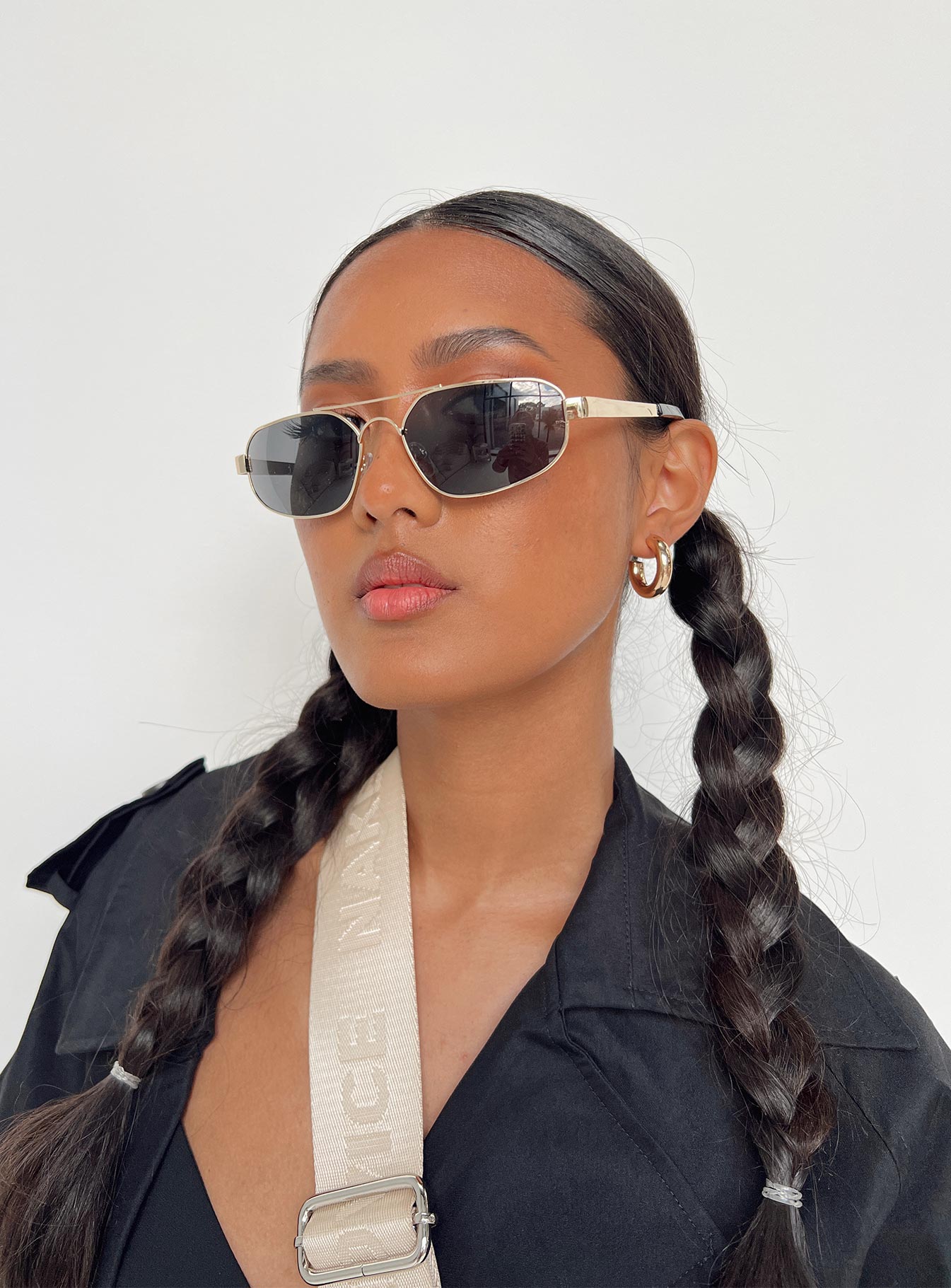 Nena Sunglasses Gold / Black