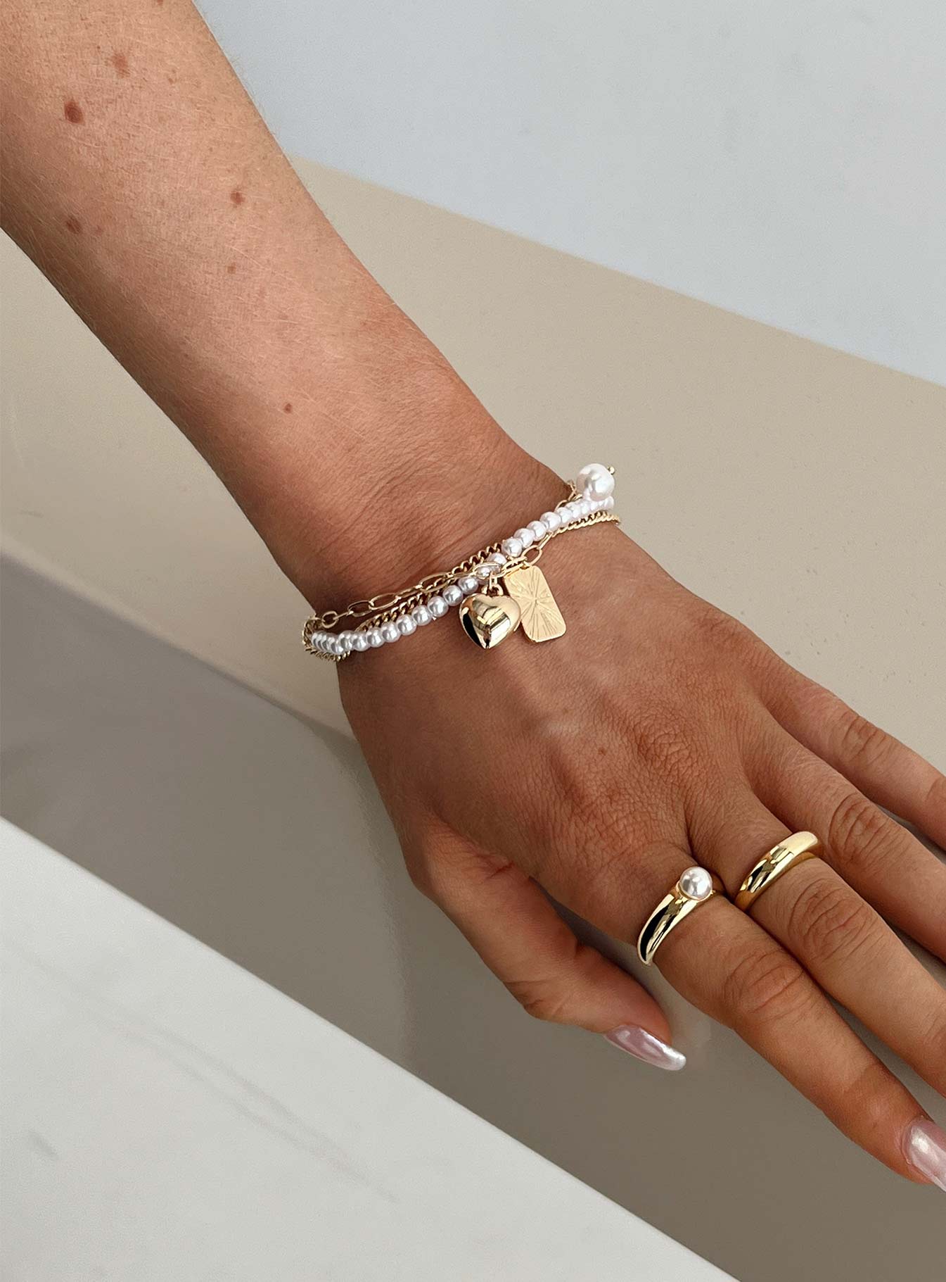 Daintree Charm Bracelet Gold