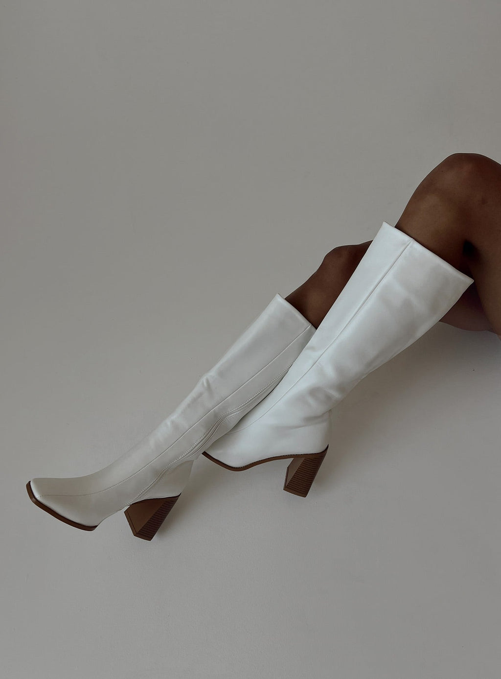 Jessa Boots Matte White PU