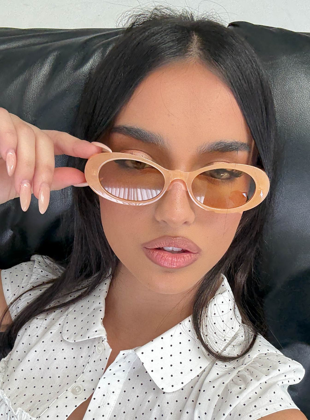 Runaway Baby Oval Sunglasses Caramel