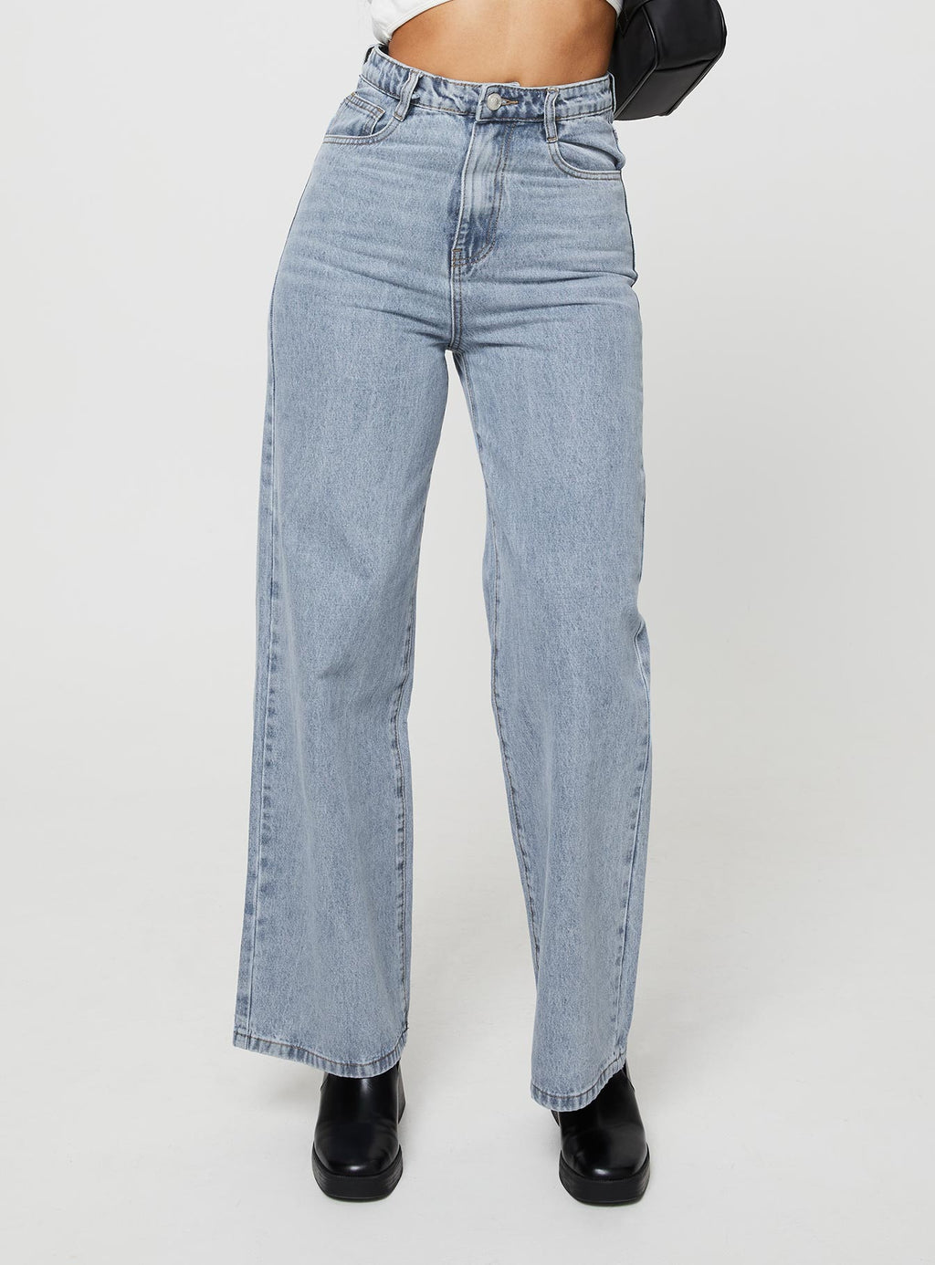 Nicolo High Rise Straight Leg Jeans Light Blue Wash