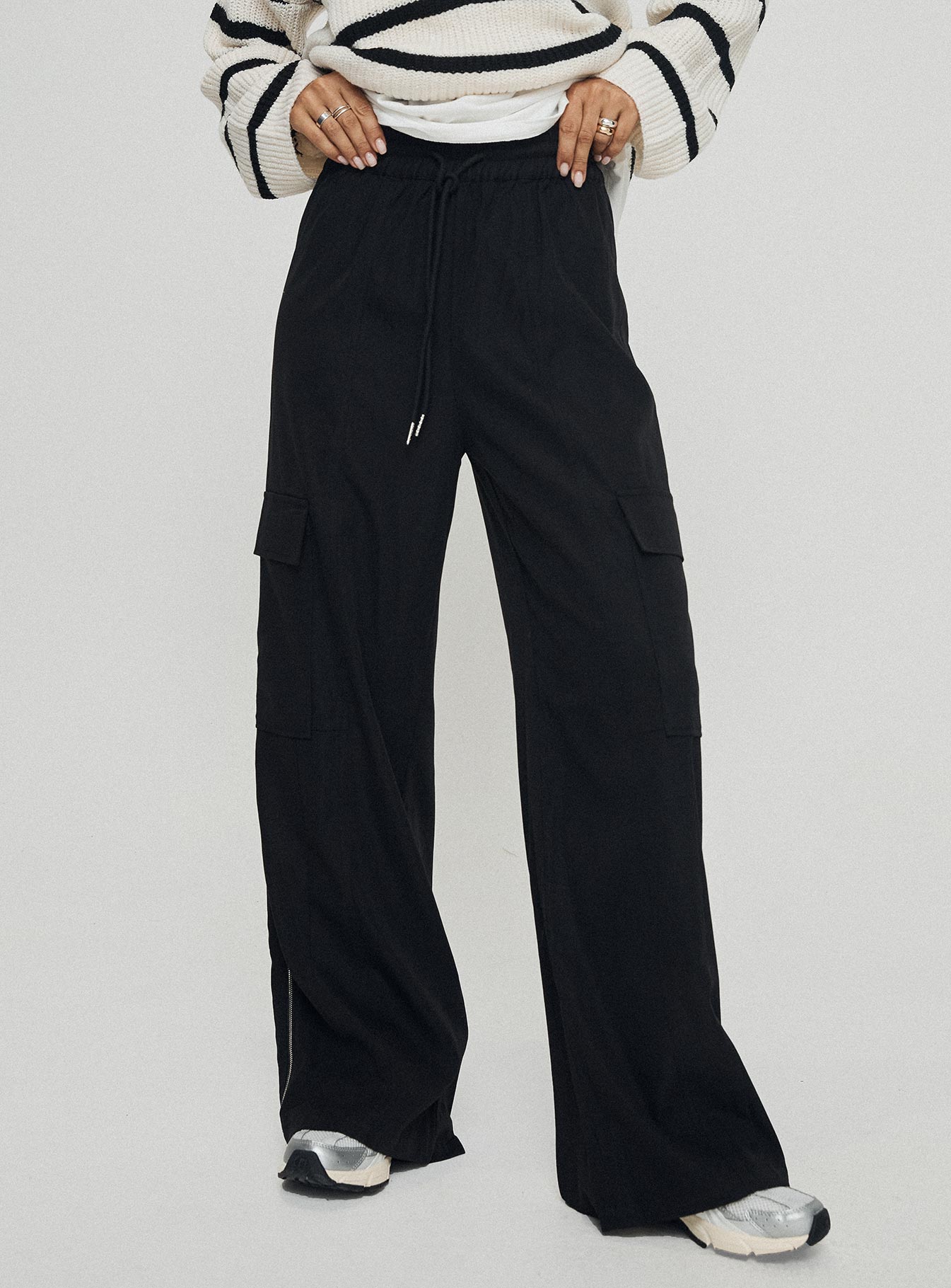 Presson Cargo Pants Washed Black