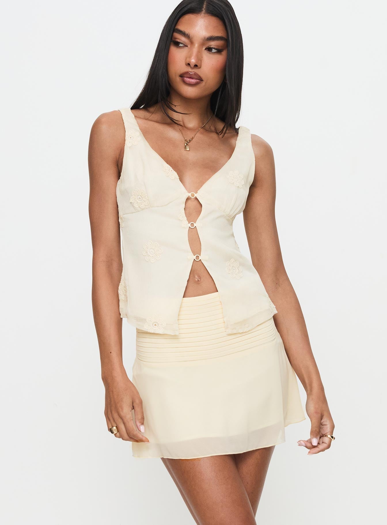 Letting Go Gathered Waist Mini Skirt Cream