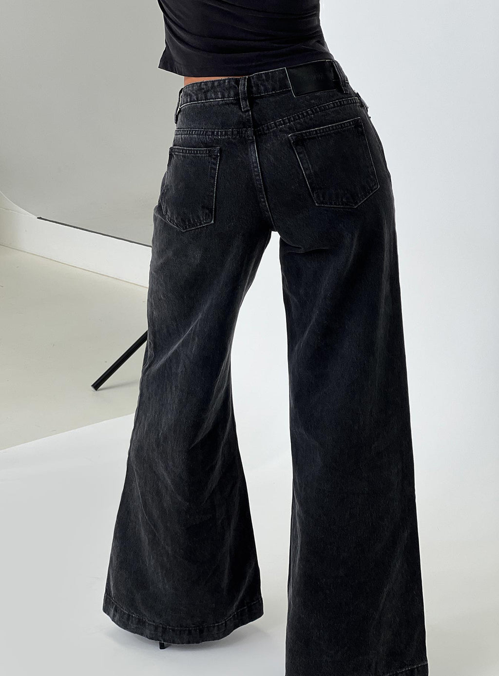 Toby Low Rise Baggy Jeans Charcoal