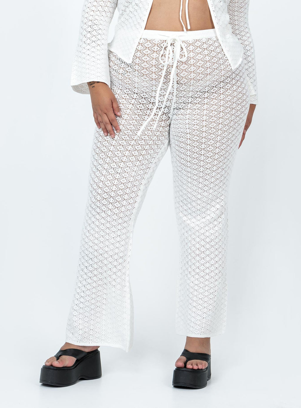 Wild & Free Crochet Pants Curve White