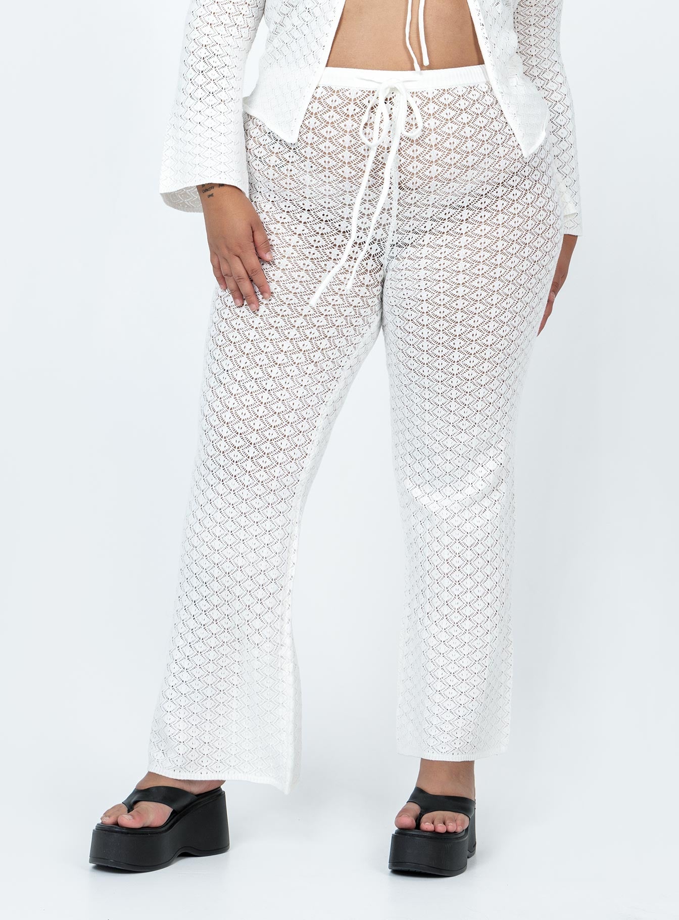 Wild & Free Crochet Pants Curve White