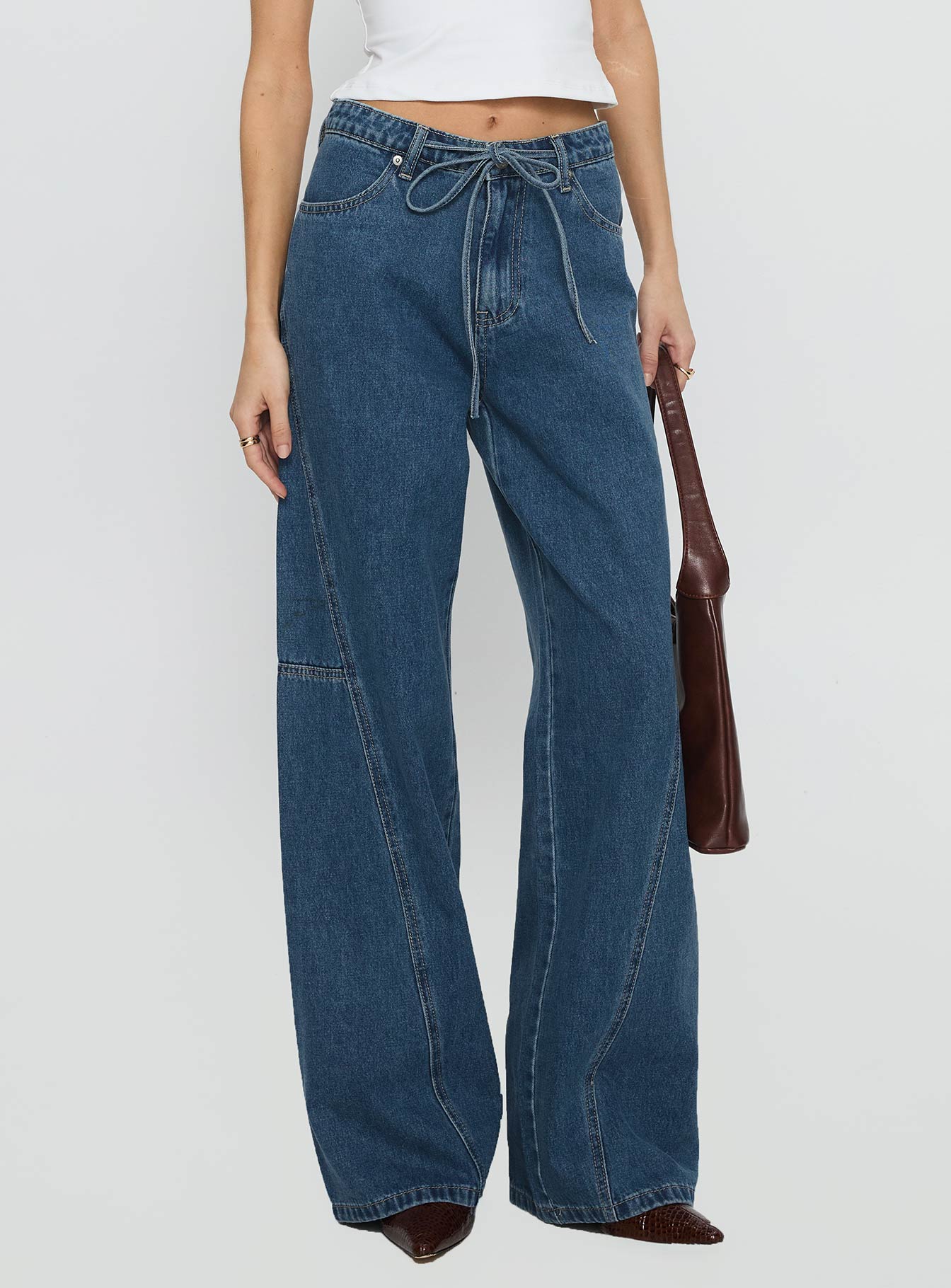 Bruiser Mid Rise Wide Leg Jeans Mid Blue Wash