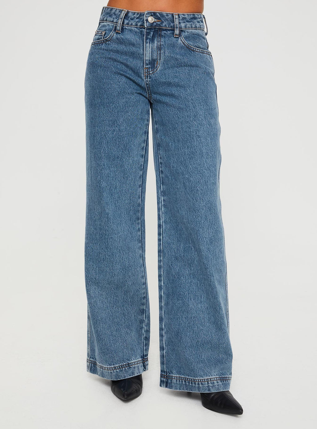 Jankins Low Rise Straight Leg Jeans Mid Wash