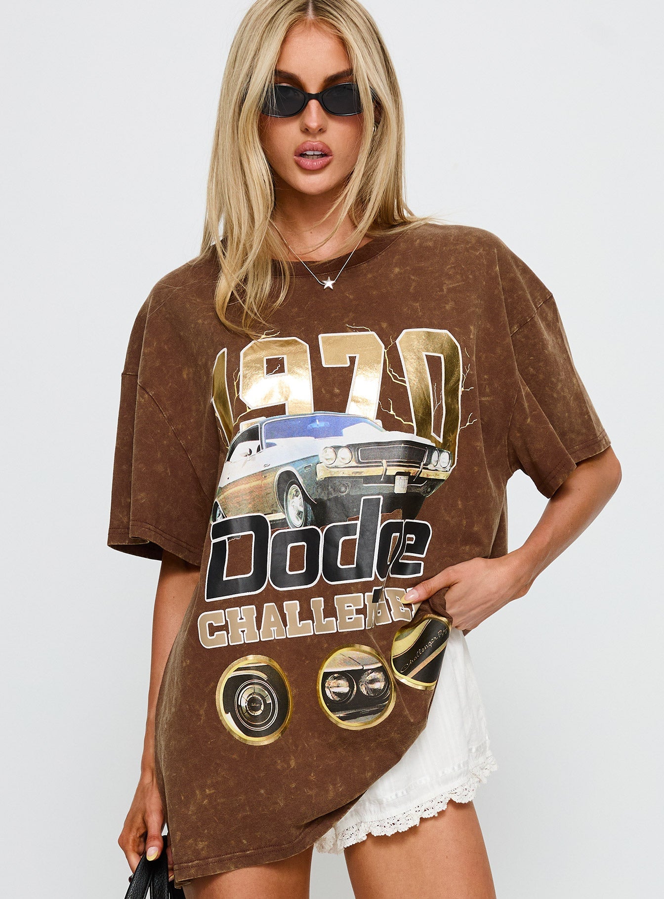 1970 Dodge Charger Oversied Graphic Top Brown