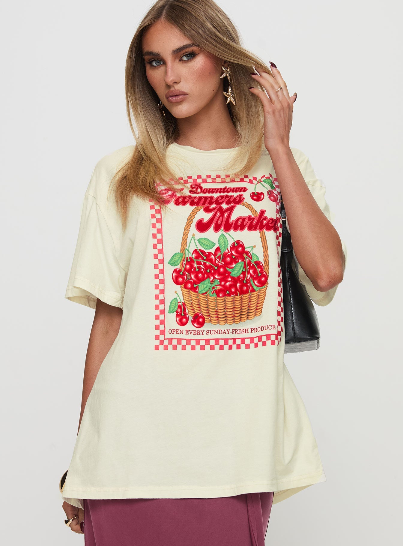 Downtown Markets Top White