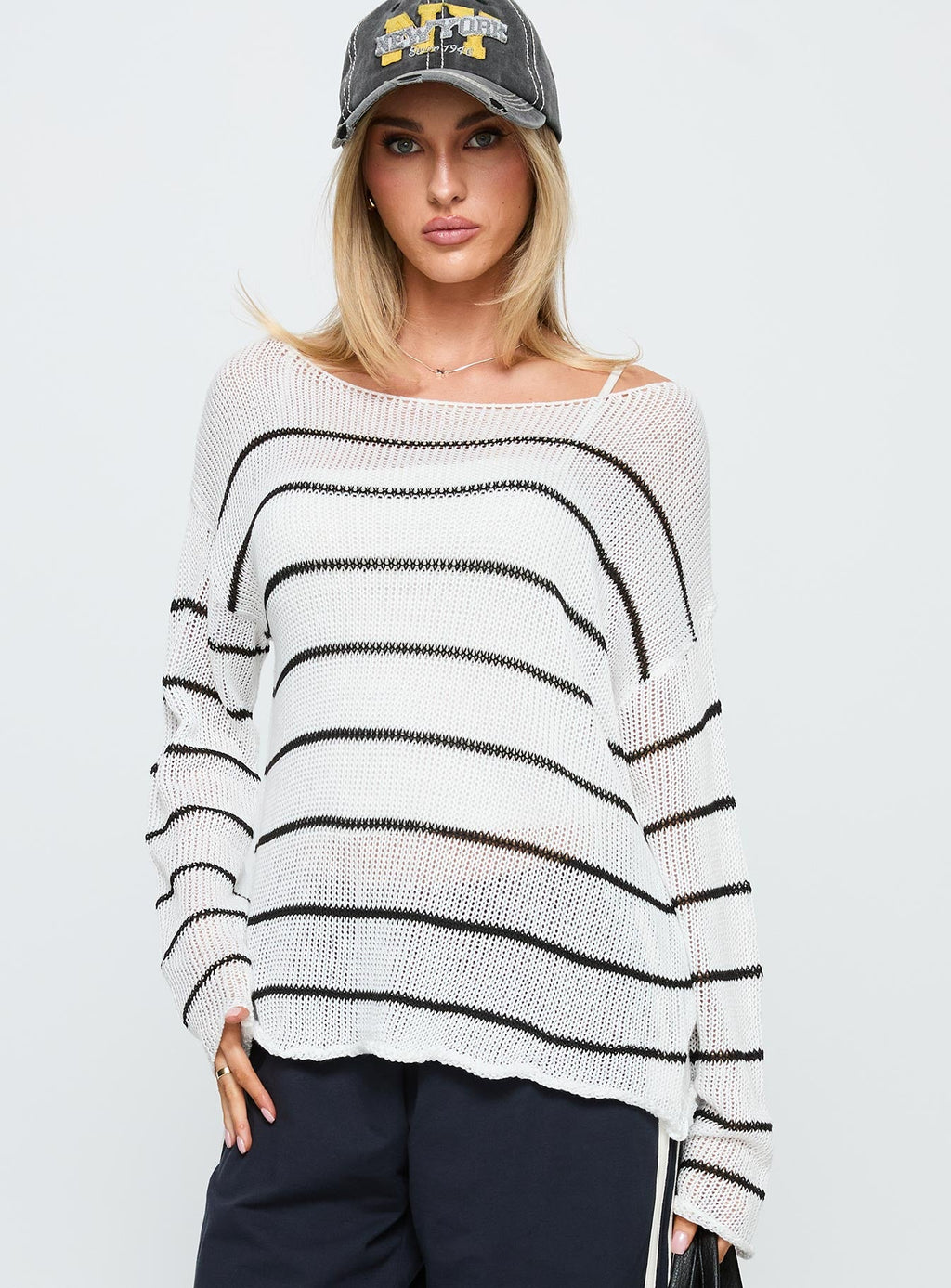 Alperton Knit Sweater Cream Stripe