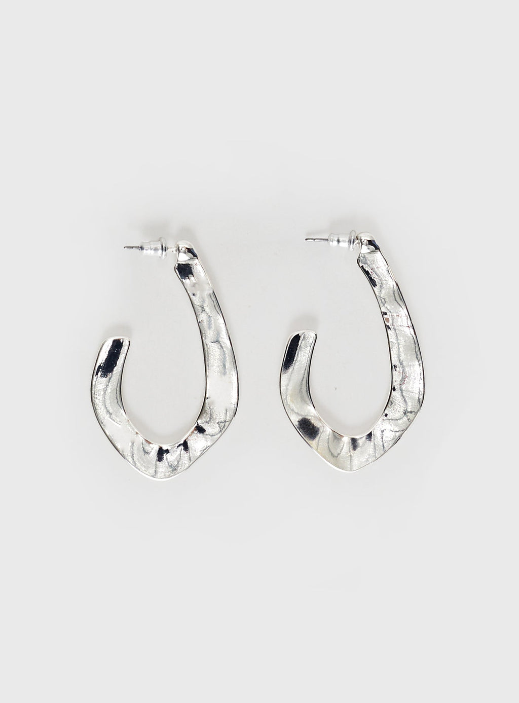 Catch On Earrings Silver