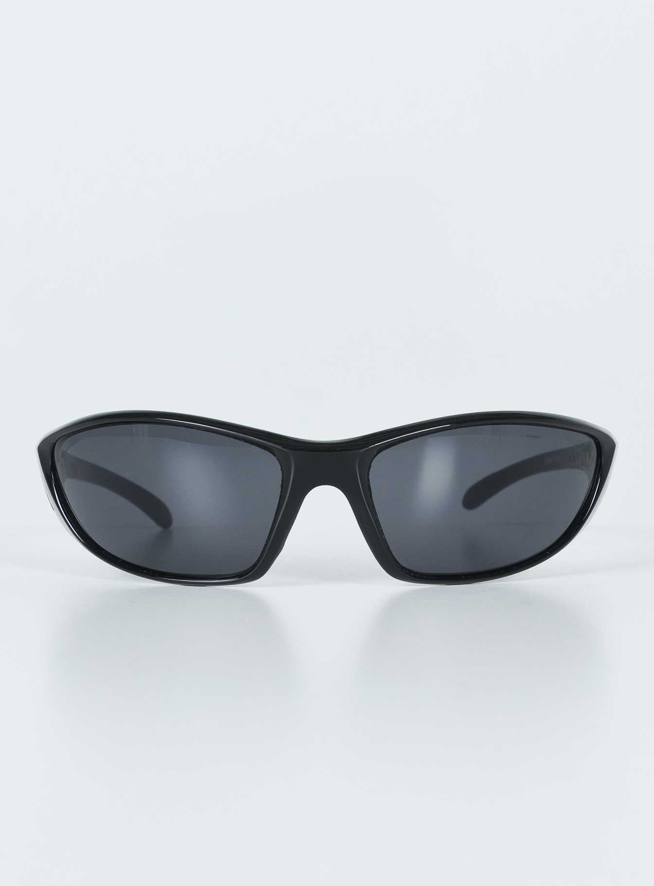 Rave On Sunglasses Black