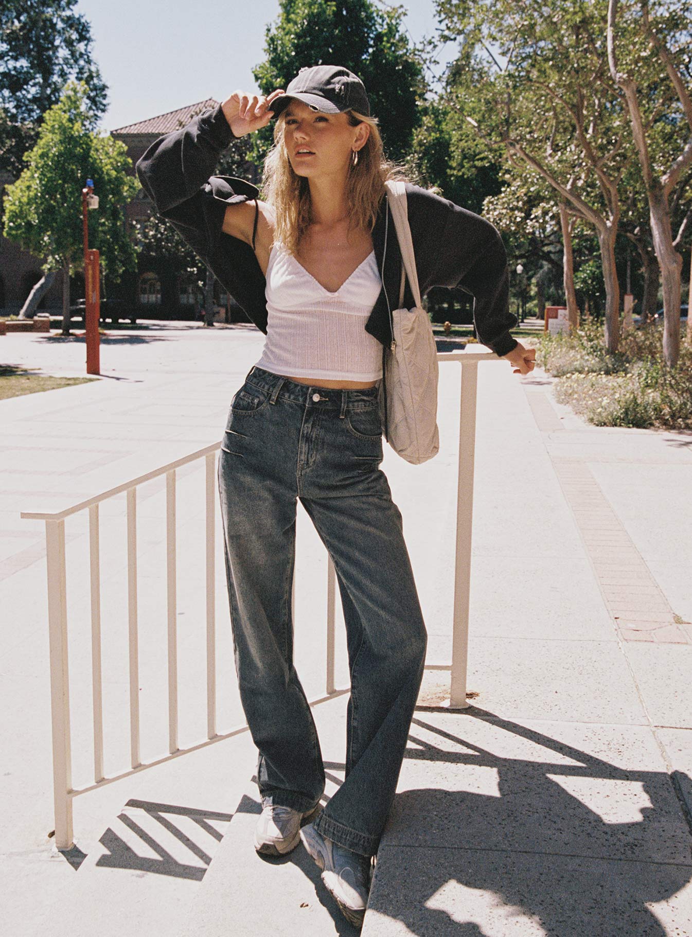 Betley High Rise Wide Leg Jeans Vintage Wash Denim