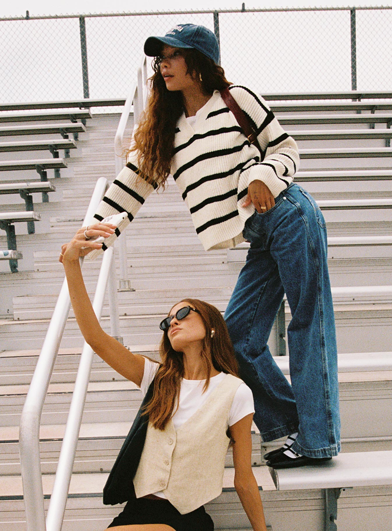 Jankins Low Rise Straight Leg Jeans Mid Wash