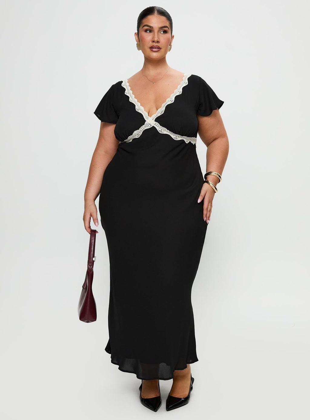 Barbarita Lace Maxi Dress Black Curve