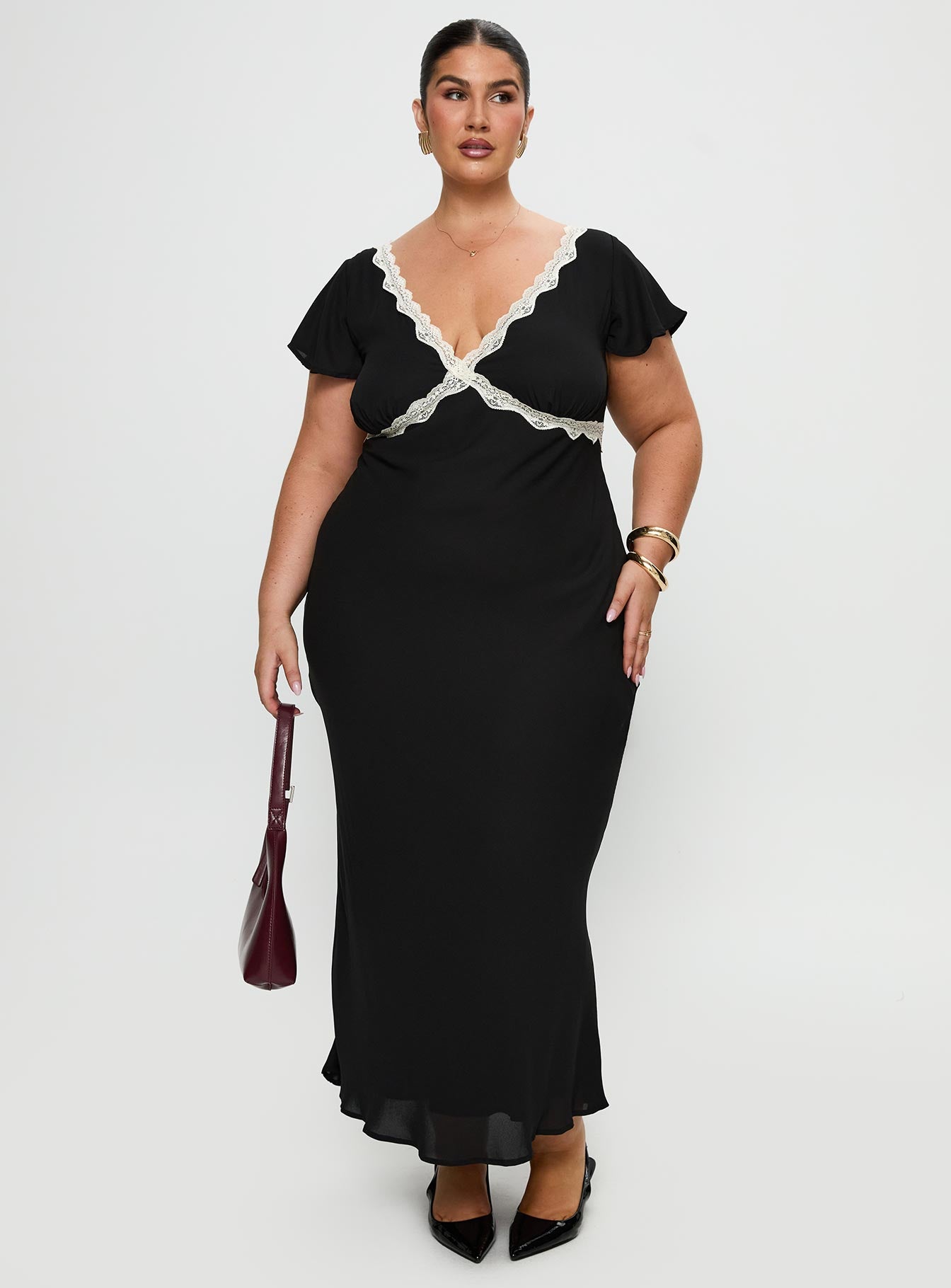 Barbarita Lace Maxi Dress Black Curve