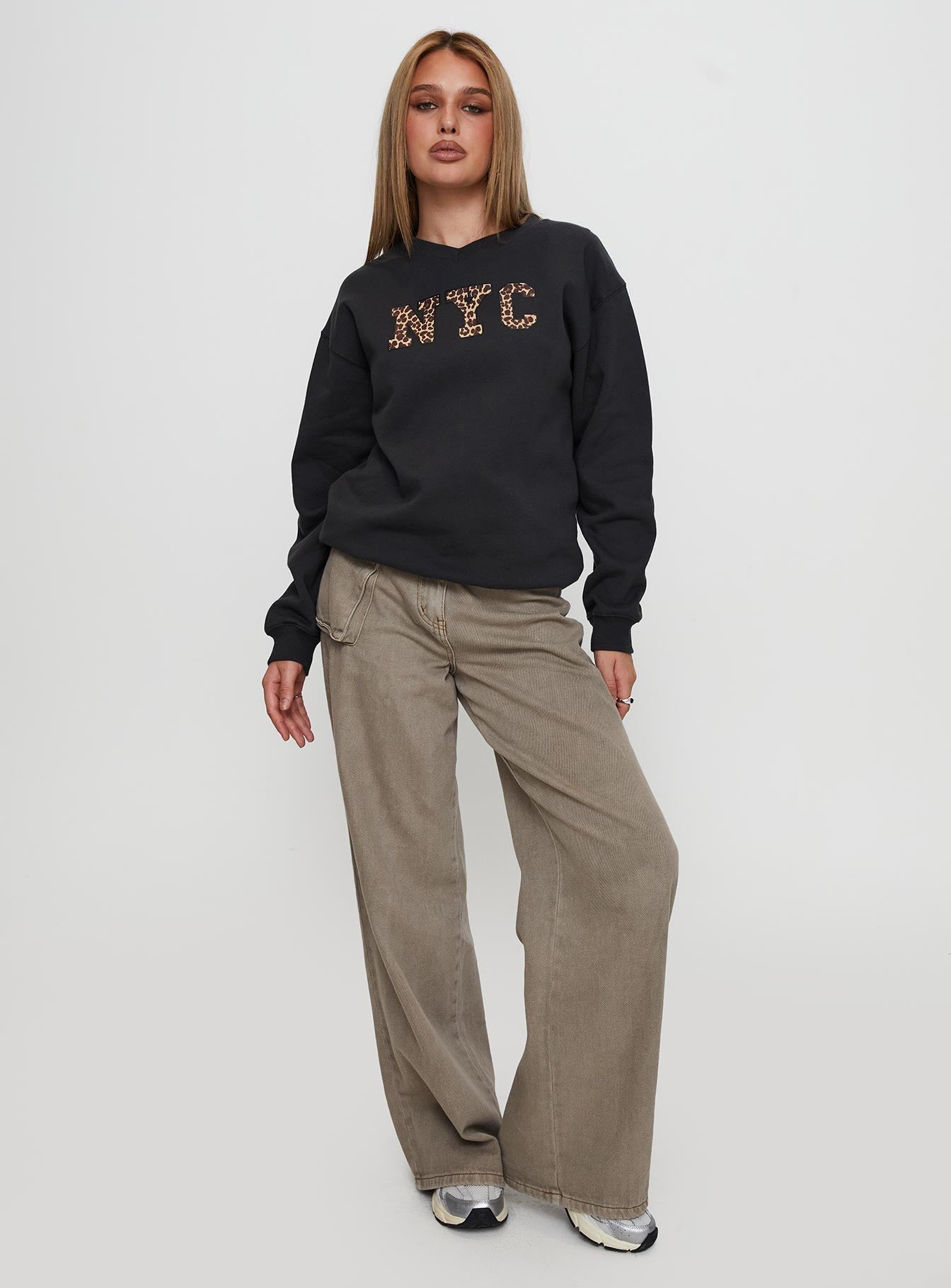Wild In NYC Sweater Black