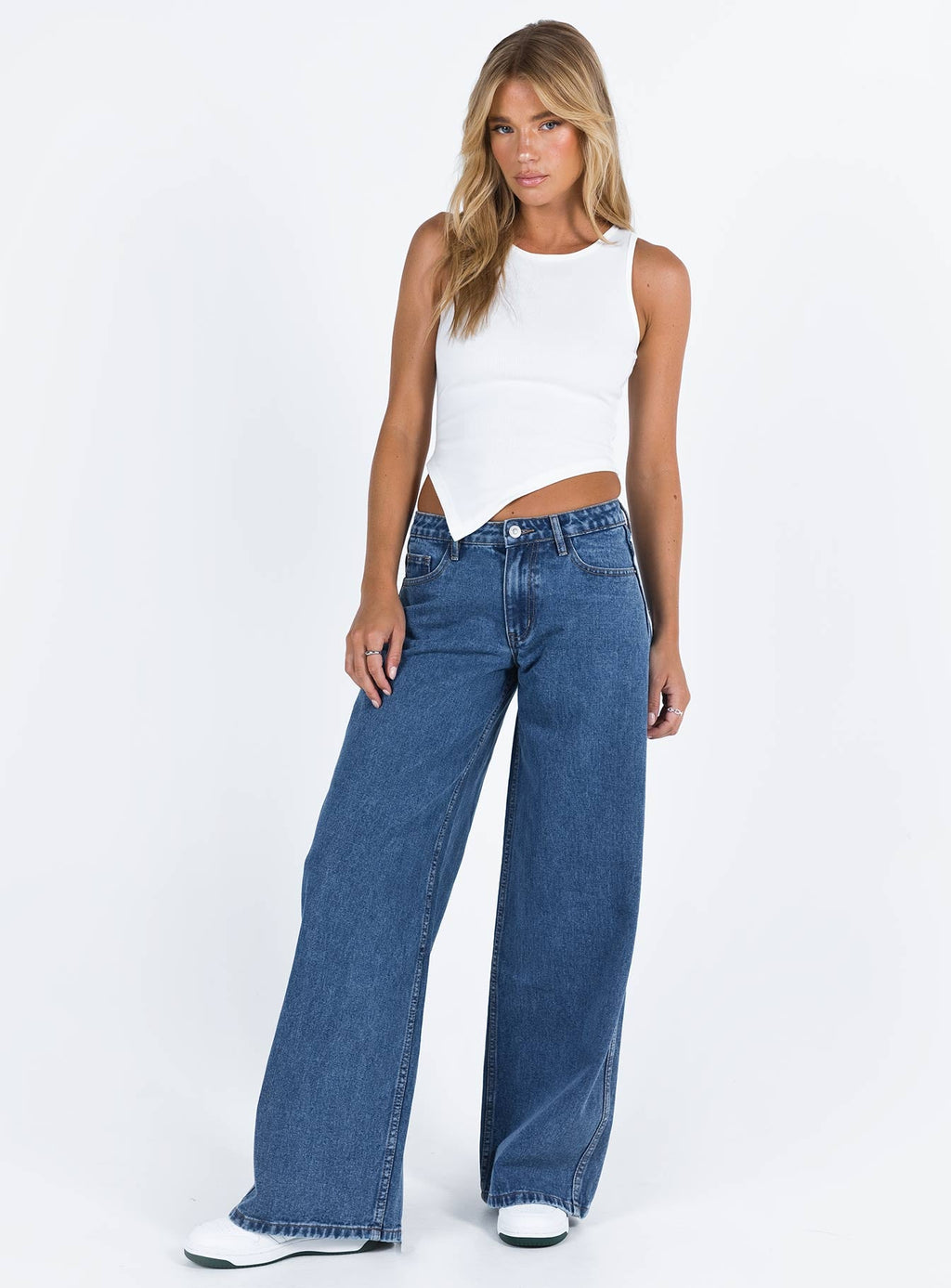 Ramos Low Rise Wide Leg Jeans Mid Blue Wash