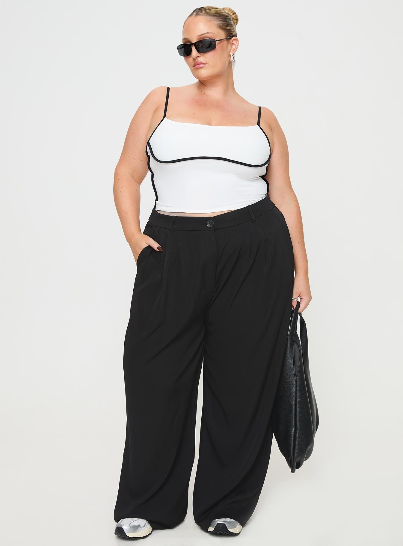 Archer Pants Black Curve