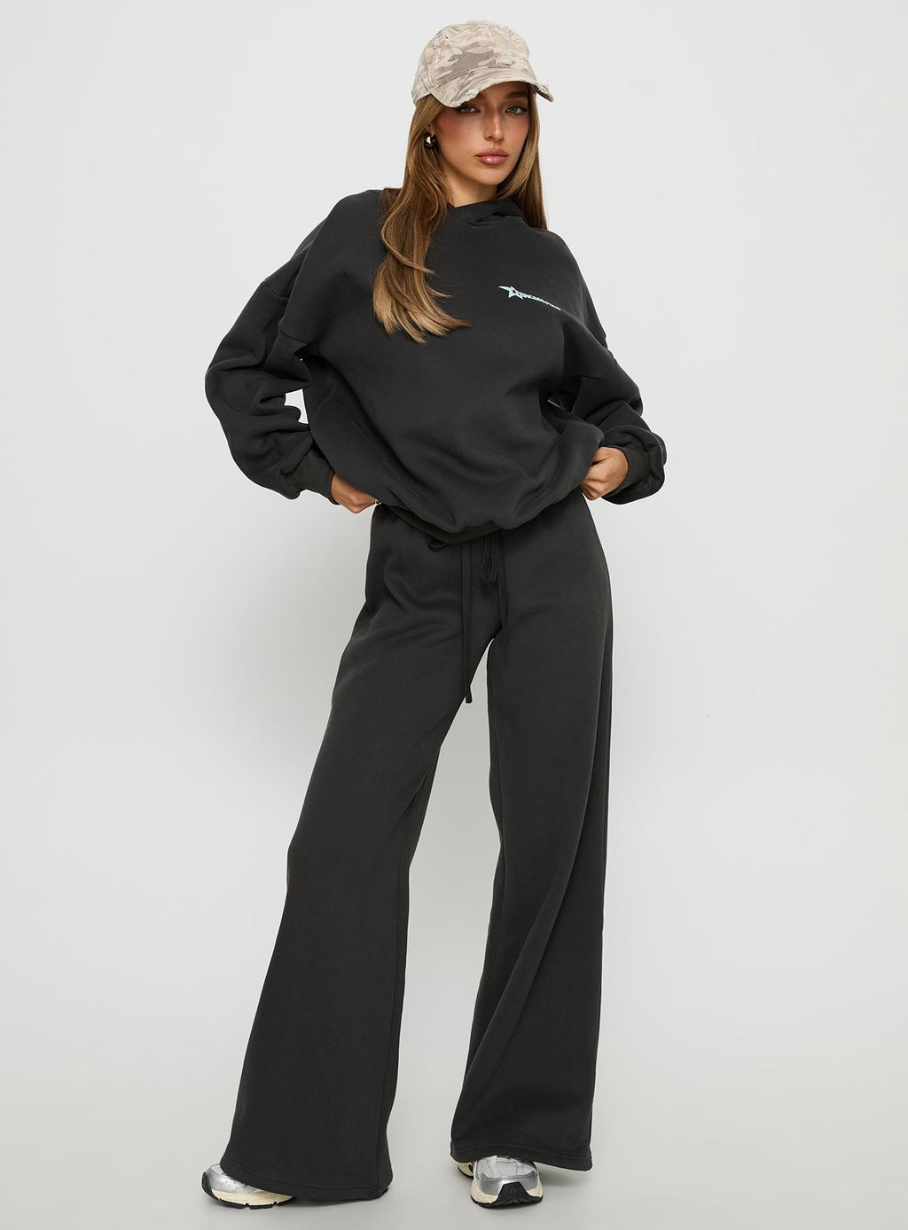 Princess Polly Stargirl Wide Leg Sweat Pants Charcoal