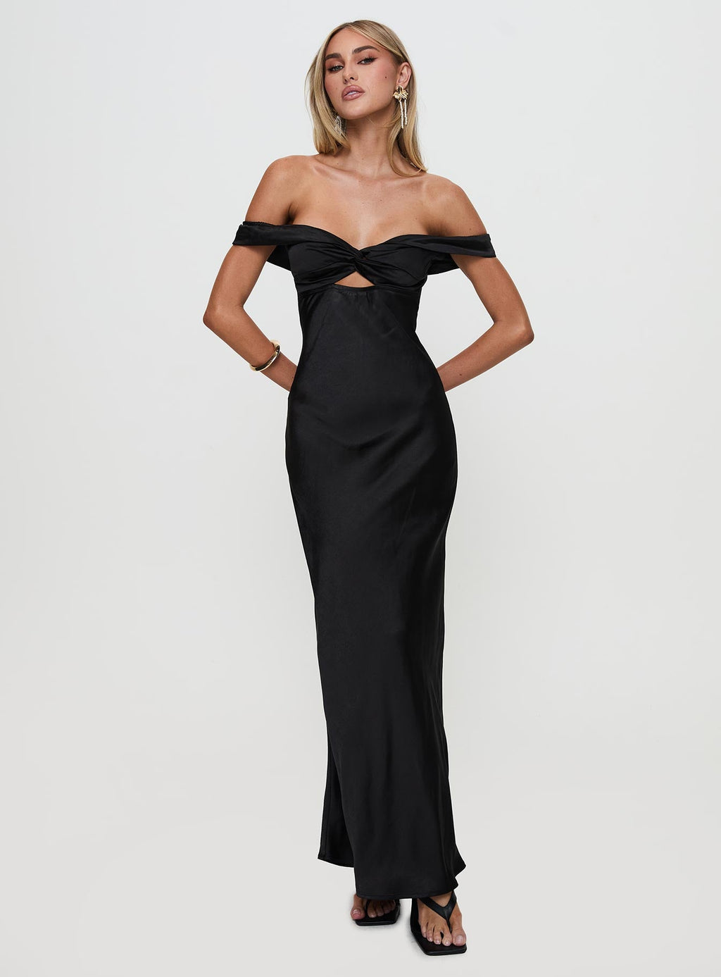 Rava Off The Shoulder Maxi Dress Black