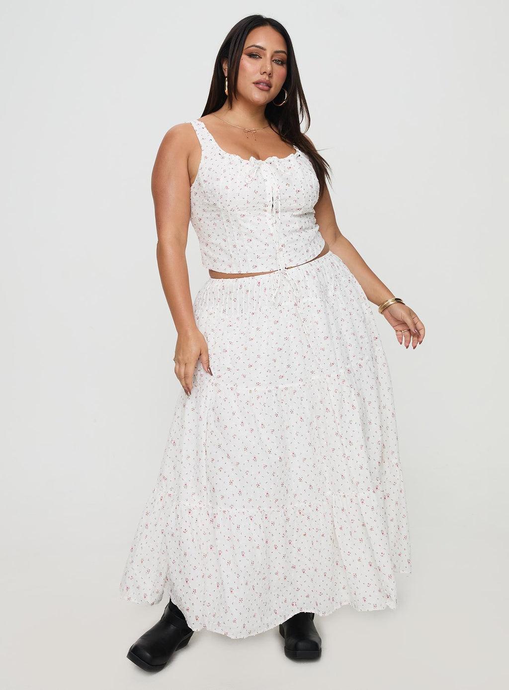 Cherry On Top Maxi Skirt White Floral Curve