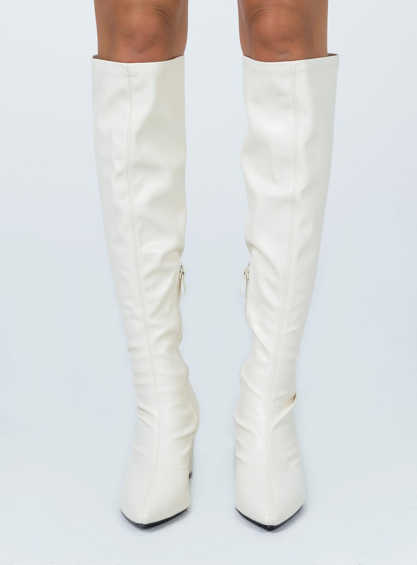 Olsen Boots White