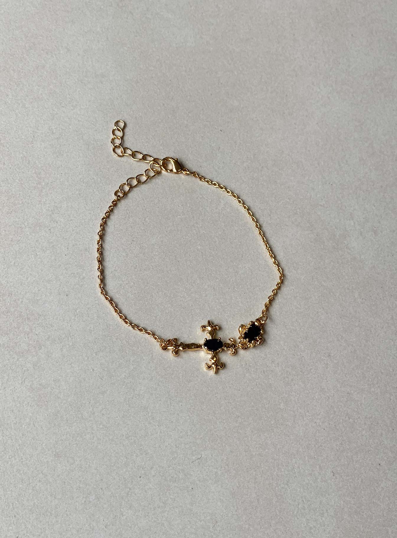 Josia Bracelet Gold