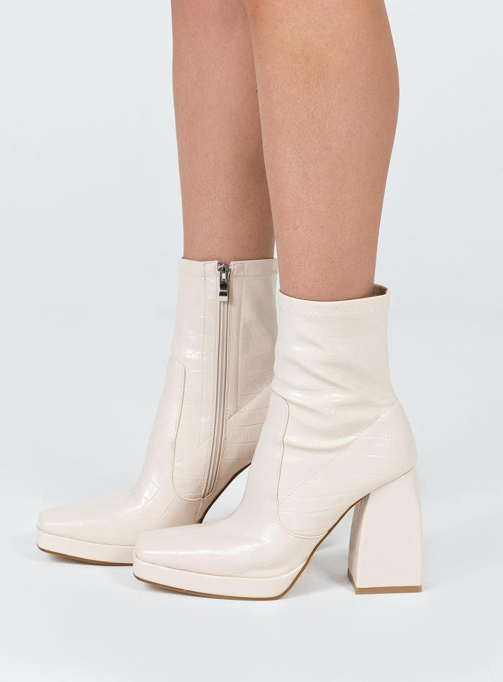 Eastern Boots Beige Croc