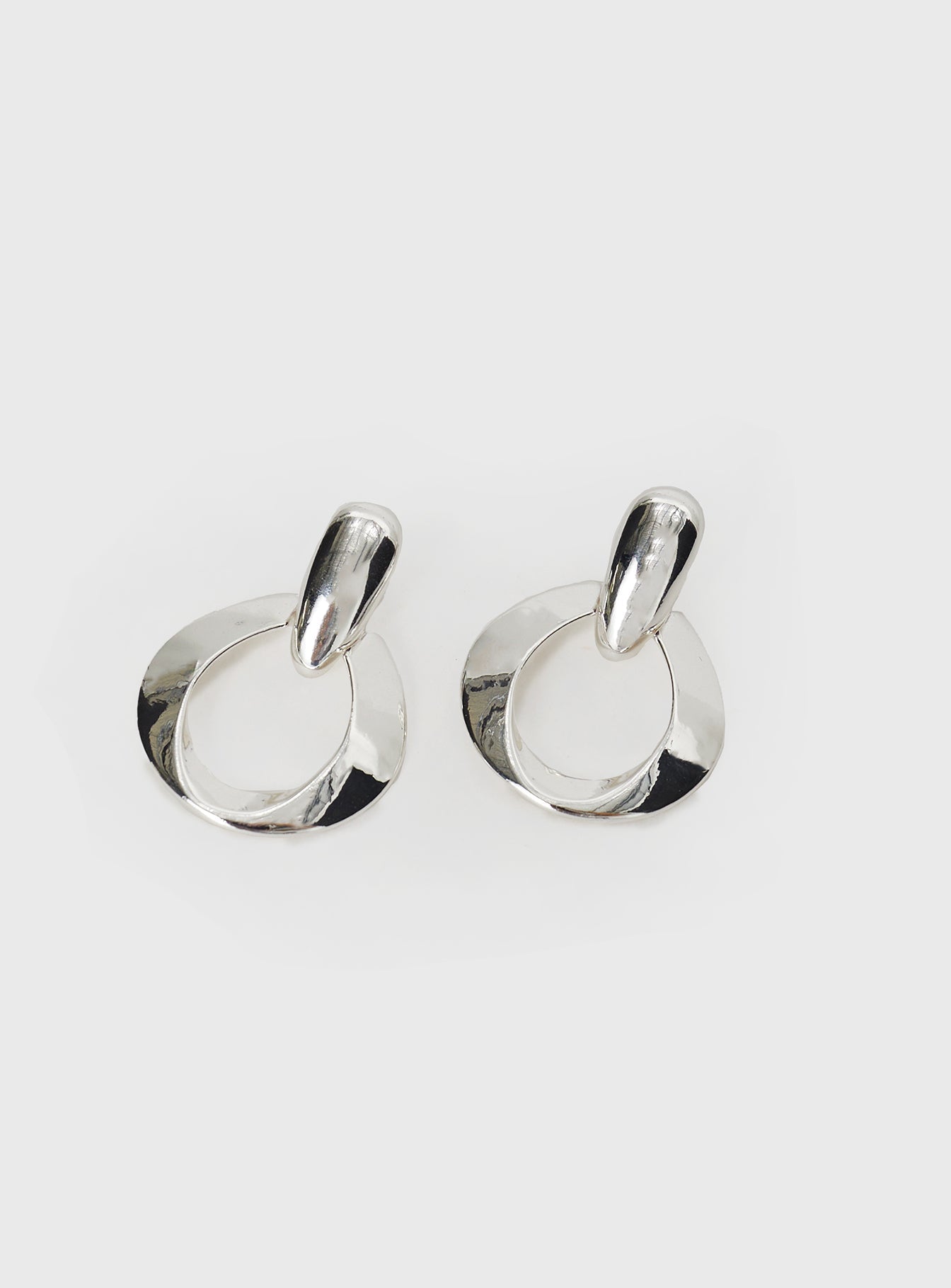 Dallia Earrings Silver