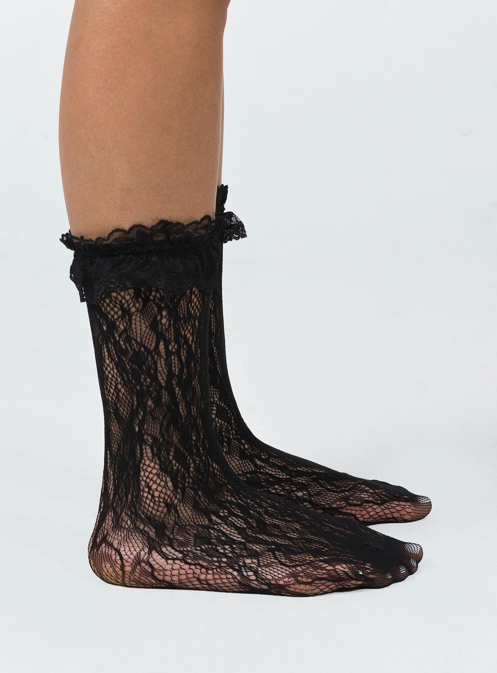 Liani Ruffle Socks Black