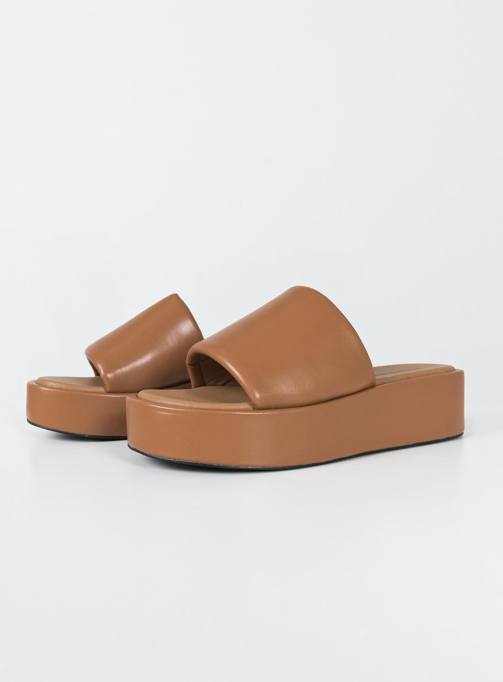 Satya Platform Sandals Latte