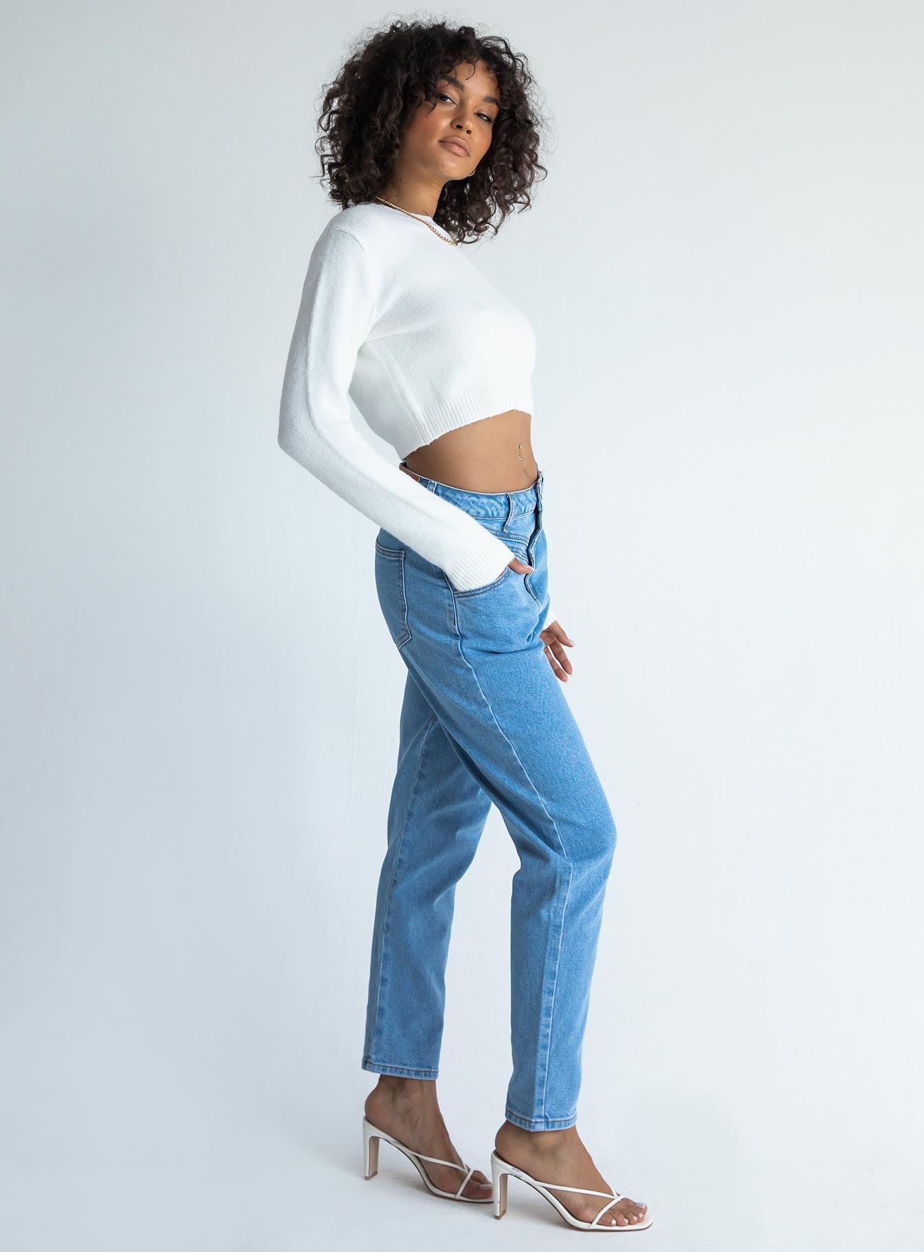 Leila Yolk Mom Denim Jeans