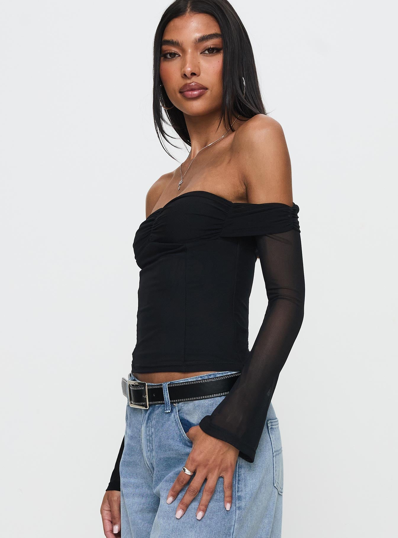 Saelan Off Shoulder Long Sleeve Top Black
