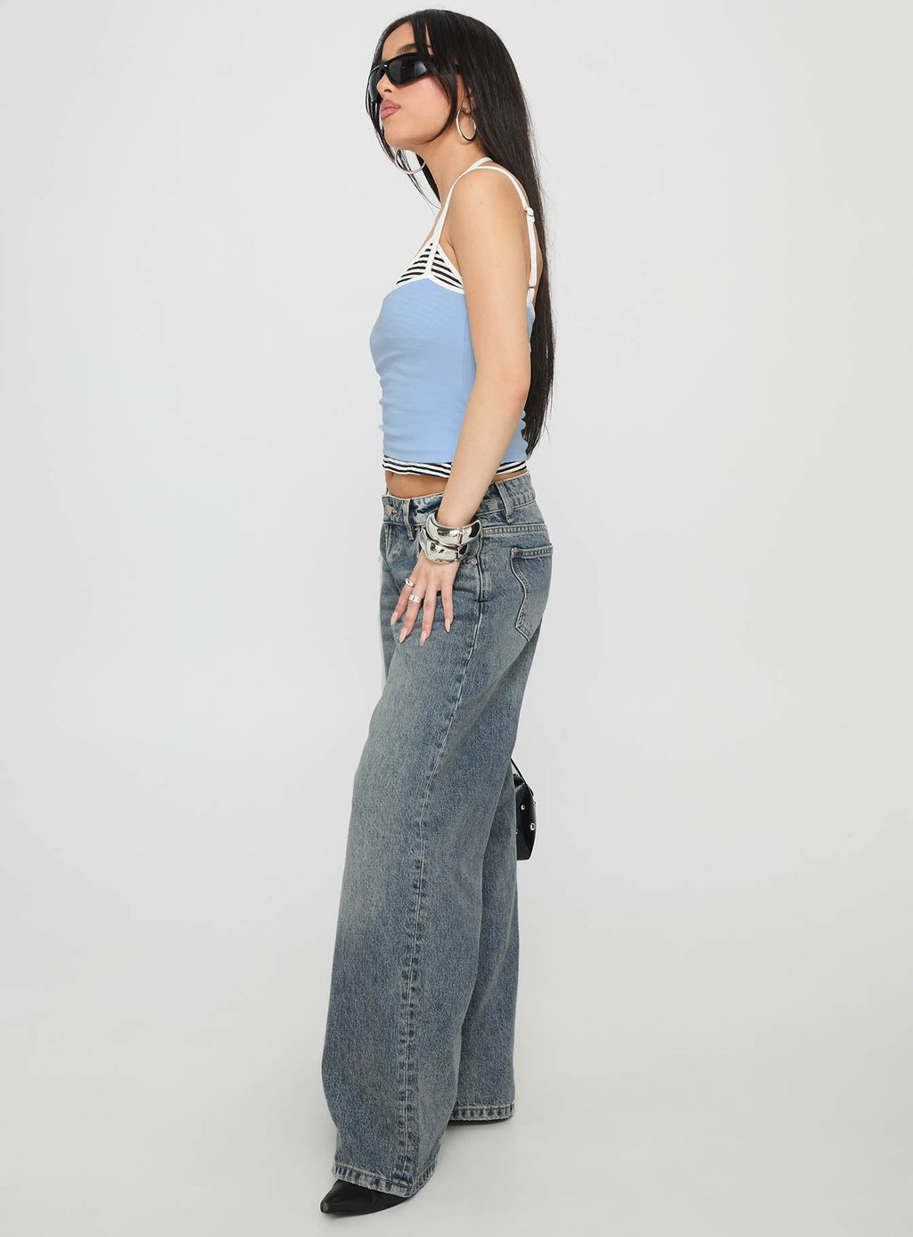 Zaralyn Low Rise Wide Leg Jeans Mid Blue Wash