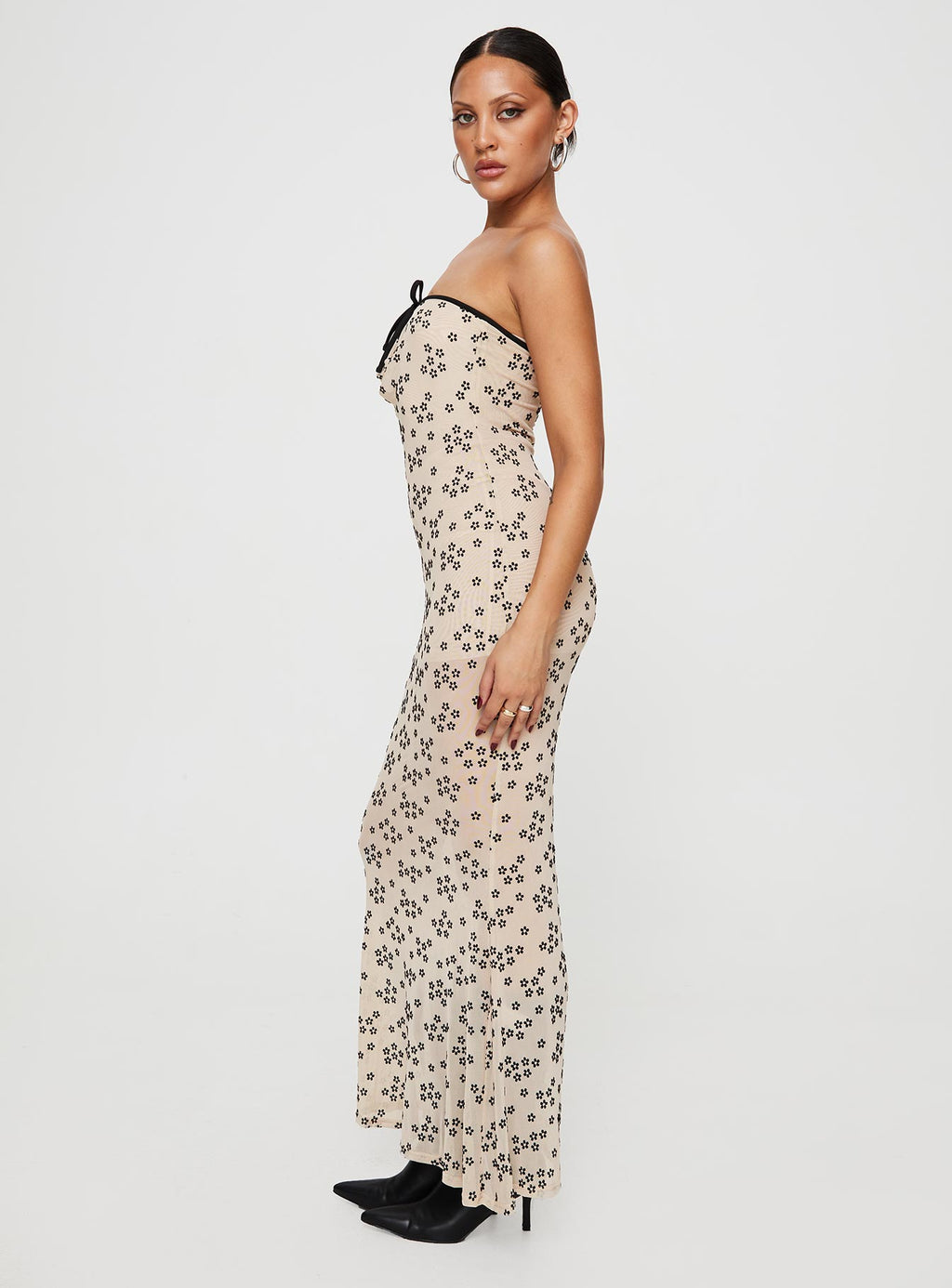 Illuminating Maxi Dress Beige Floral