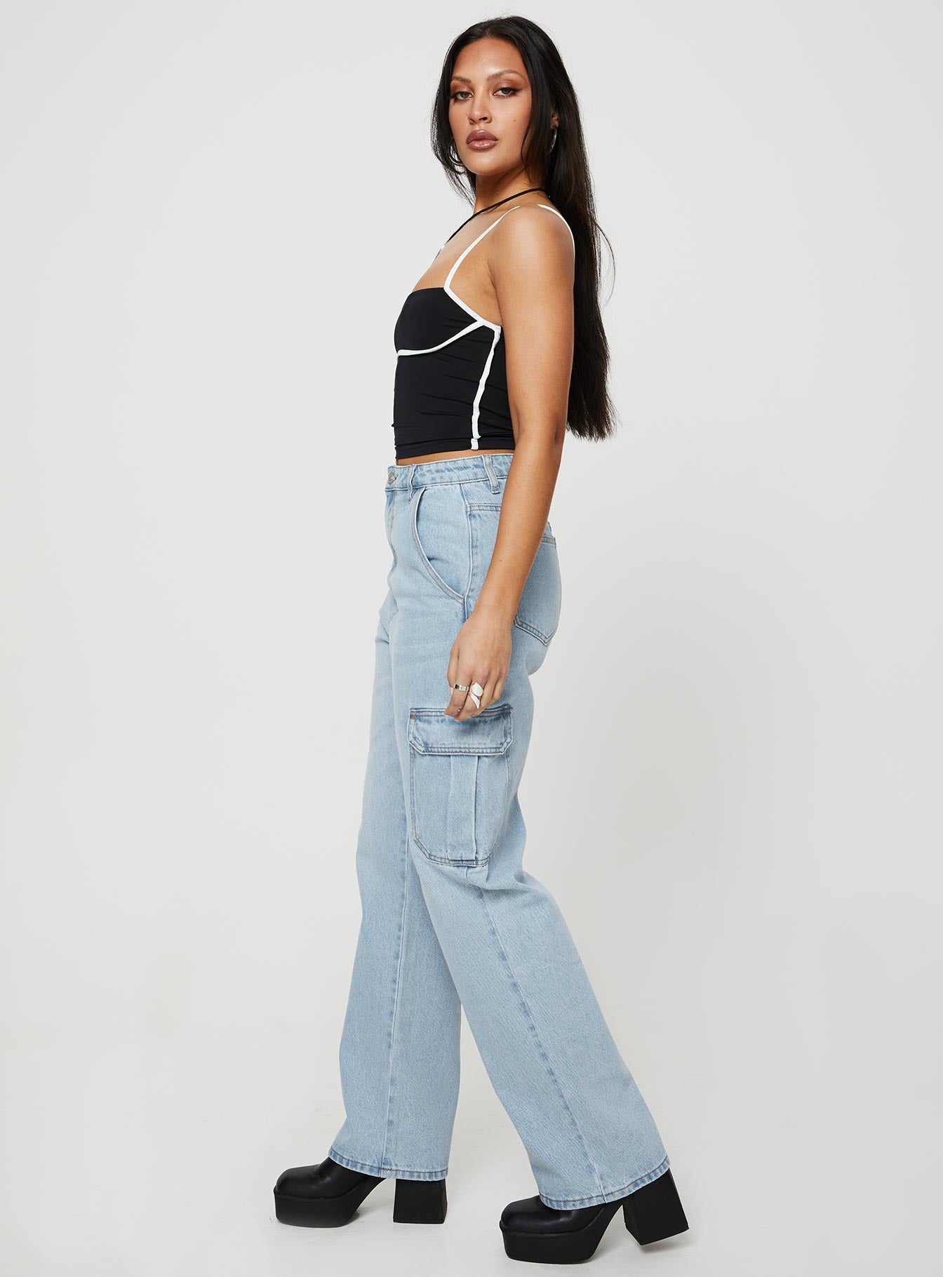 Belgrove Cargo Jeans Mid Wash Denim