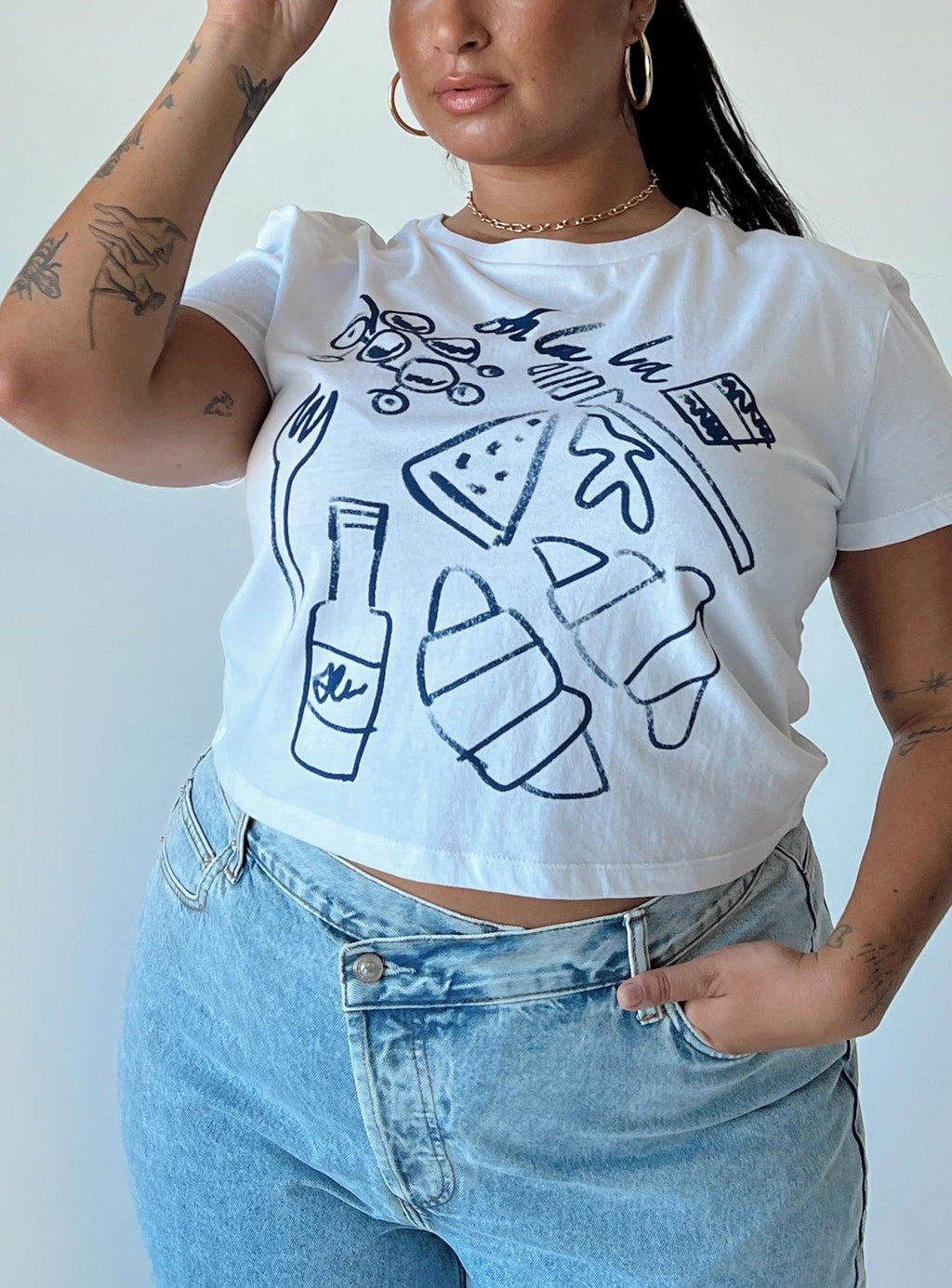 Holly Asymmetric Mid Rise Straight Leg Jeans Curve