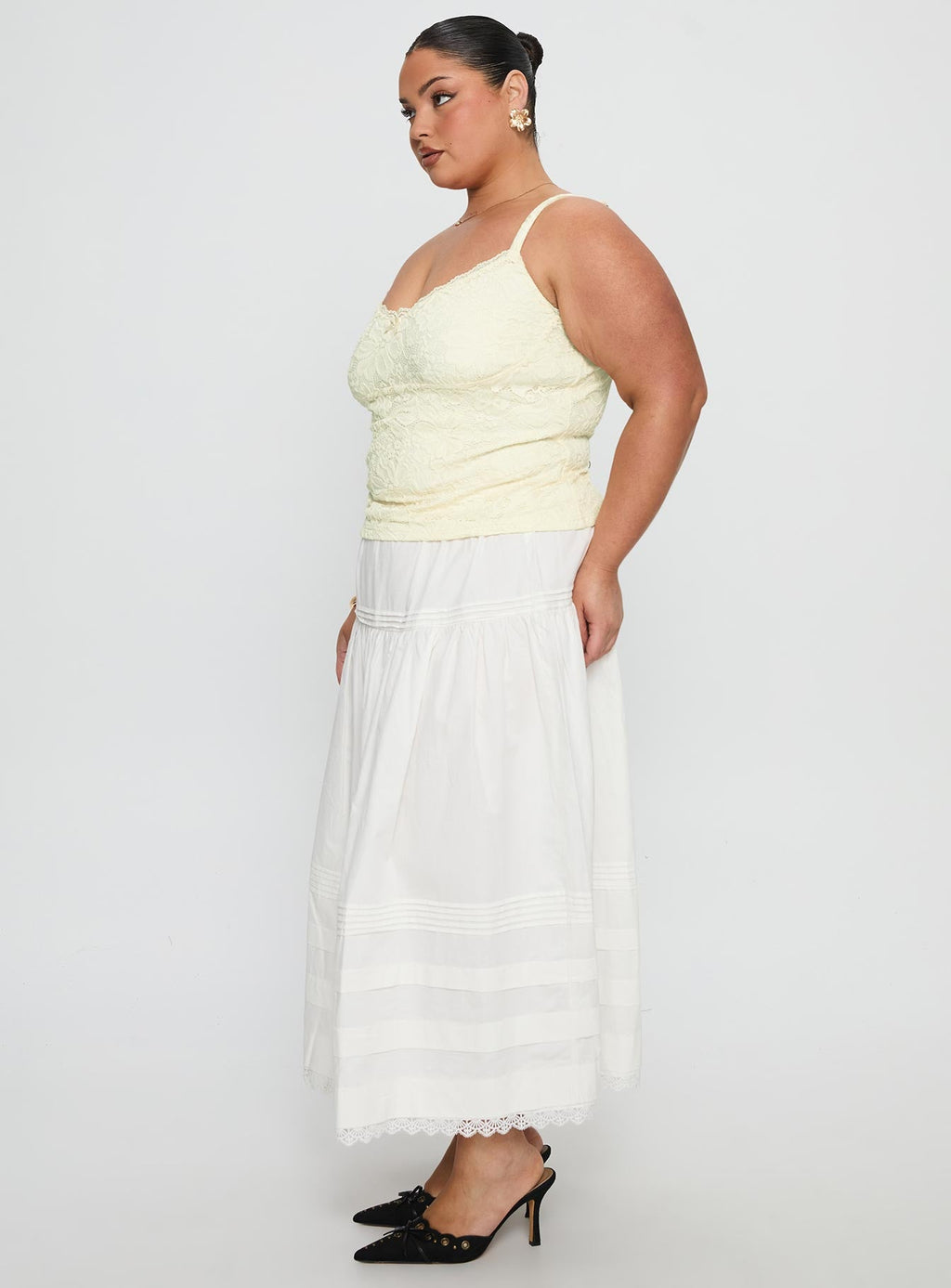 Calling For You Flowy Maxi Skirt White Curve