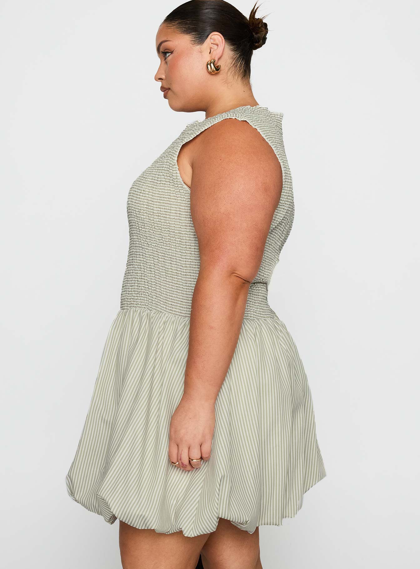 Narnie Mini Dress Sage Curve