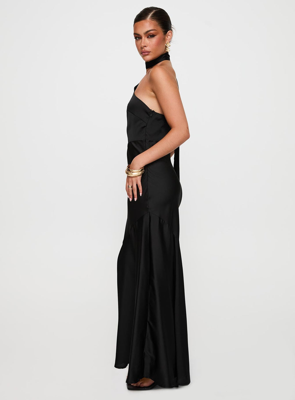 Elixaire Scarf Maxi Dress Black