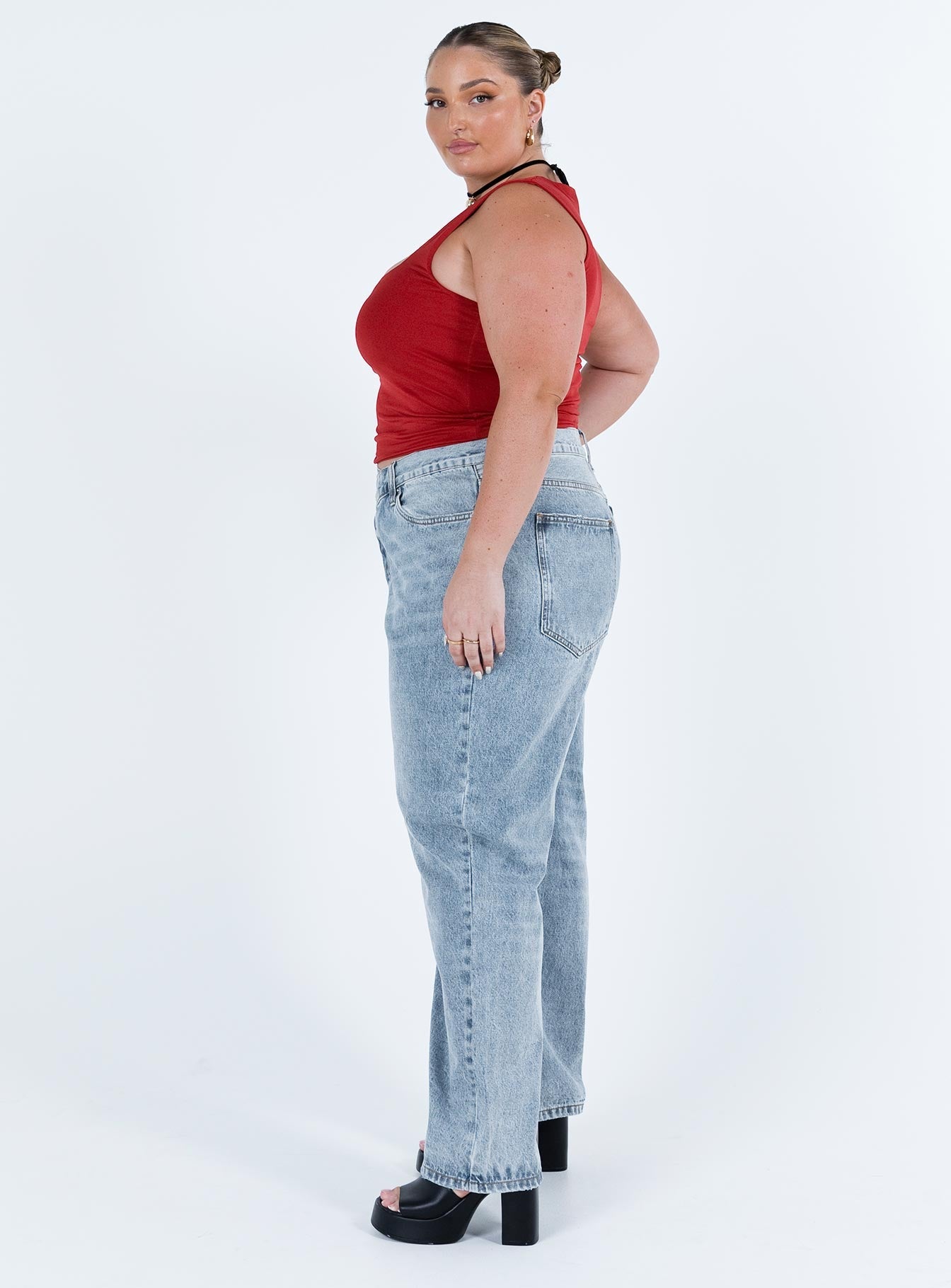 Holly Asymmetric Straight Leg Jean Light Wash Denim Curve
