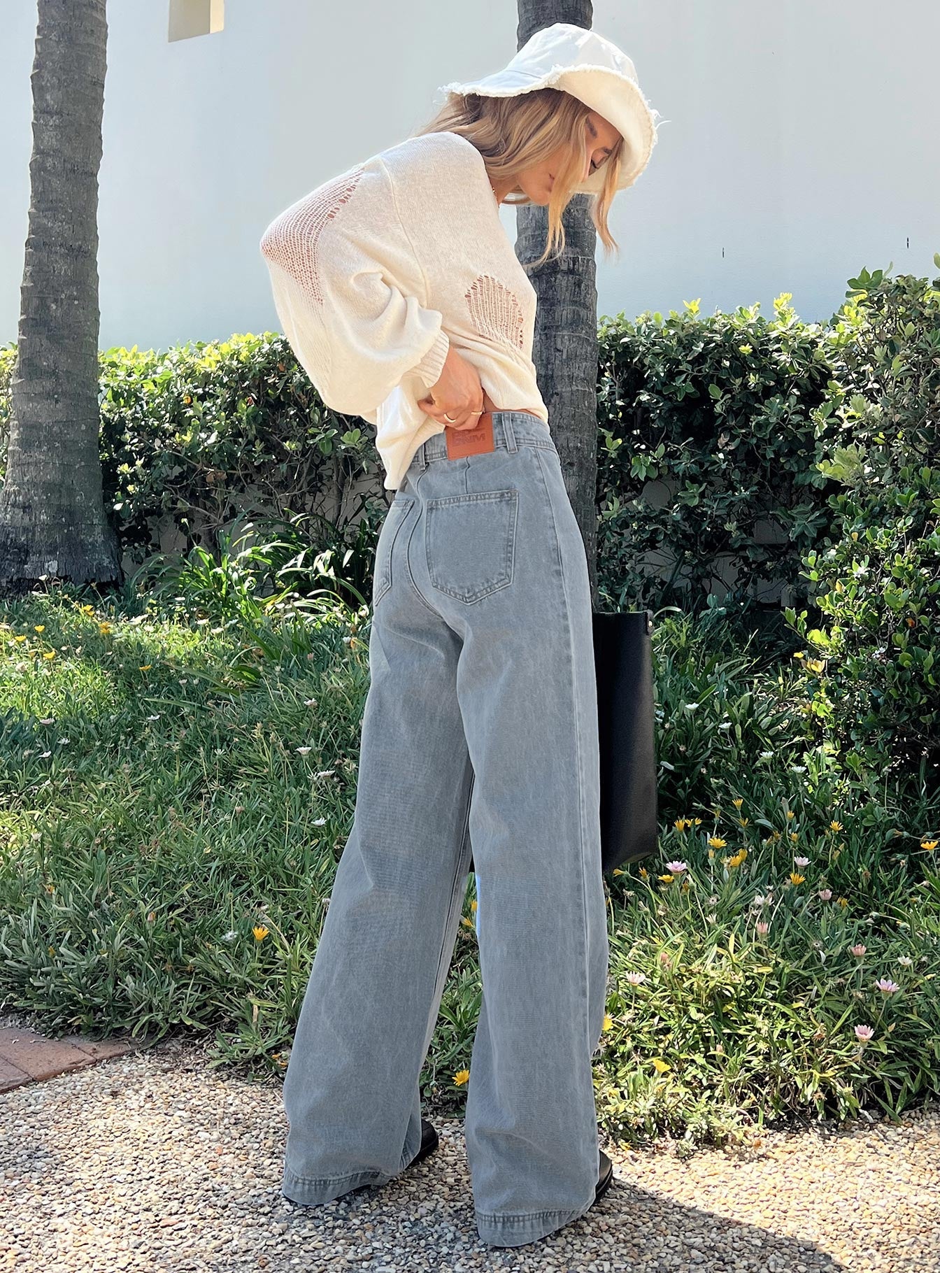 Tari Wide Leg Jeans Light Wash Denim